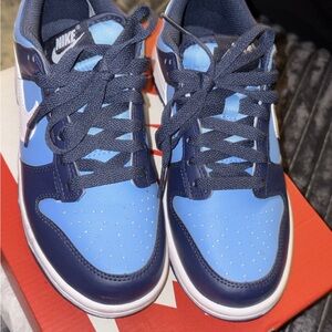 Nike Dunks Blue size GS 4.5